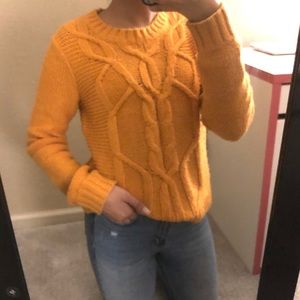 ADORABLE CABLE KNOT SWEATER